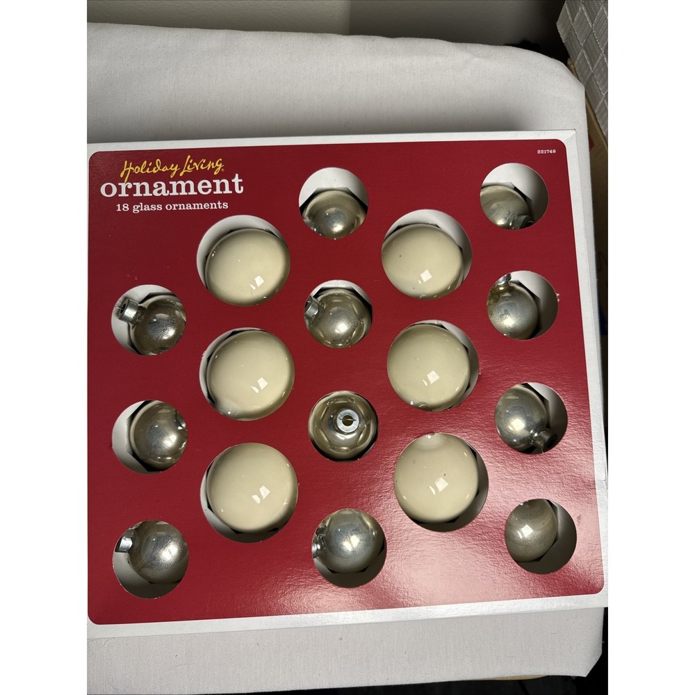 Vintage Holiday Living Rauch 18 Count Glass Christmas Ornaments Silver White USA